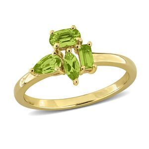 3/4 Carat (ctw) Peridot Ring Yellow Plated Sterling Silver